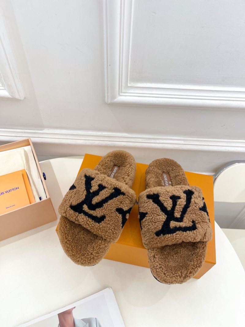 Louis Vuitton Slippers